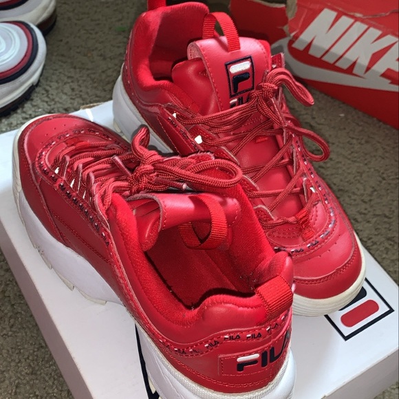 Filas - Picture 3 of 4